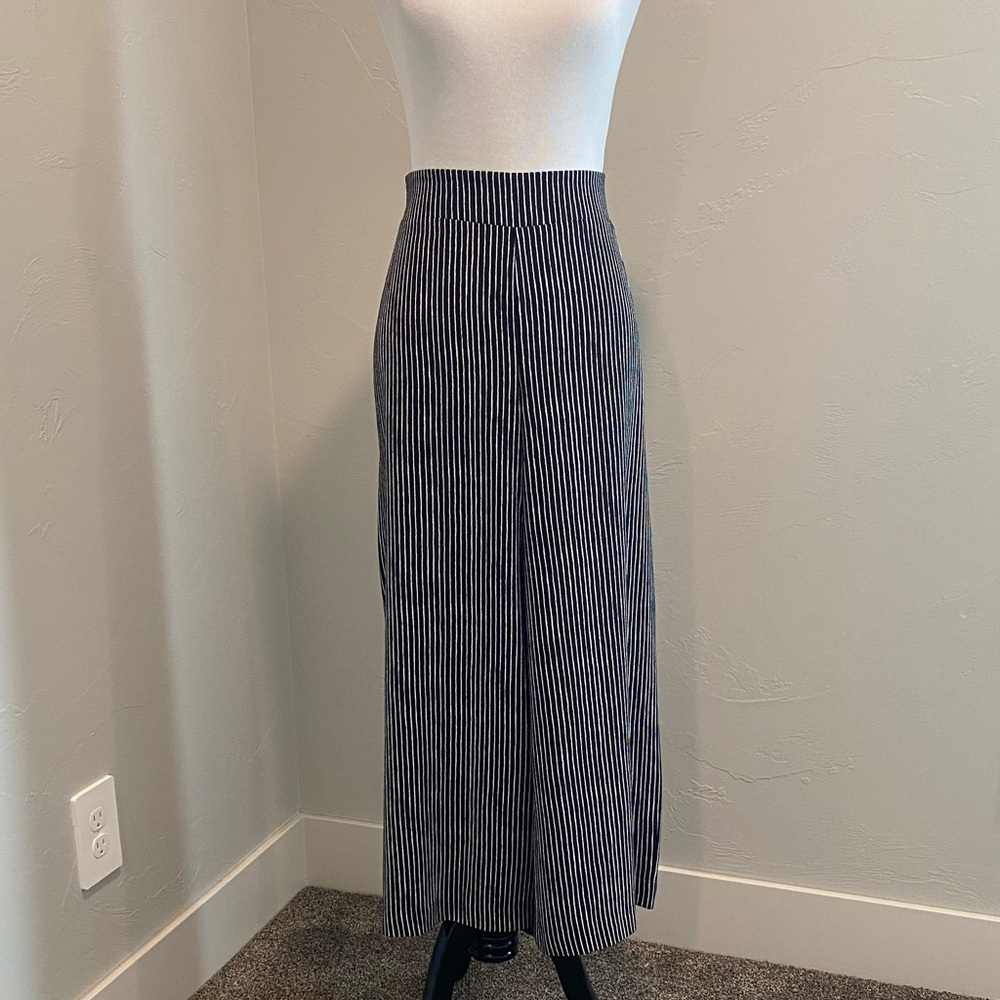 New without tags, ladies wider leg dress pants